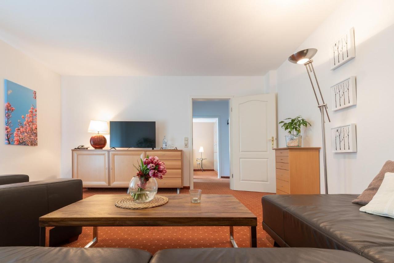 Seehotel Lindenhof Люхен Екстериор снимка