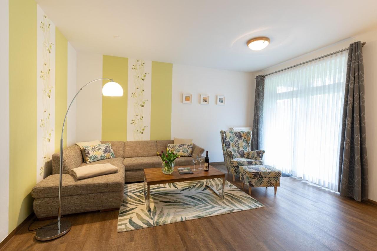 Seehotel Lindenhof Люхен Екстериор снимка