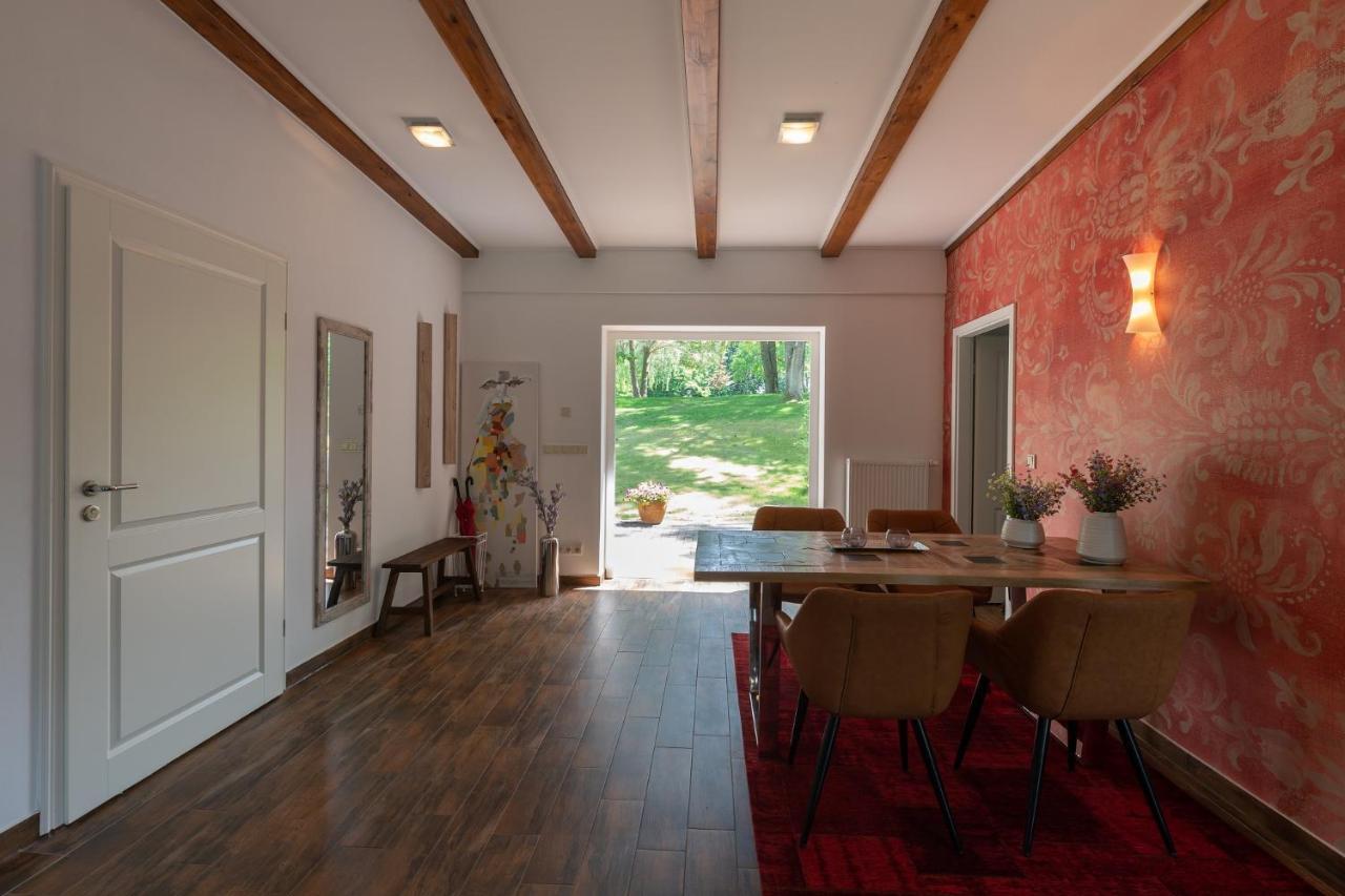 Seehotel Lindenhof Люхен Екстериор снимка