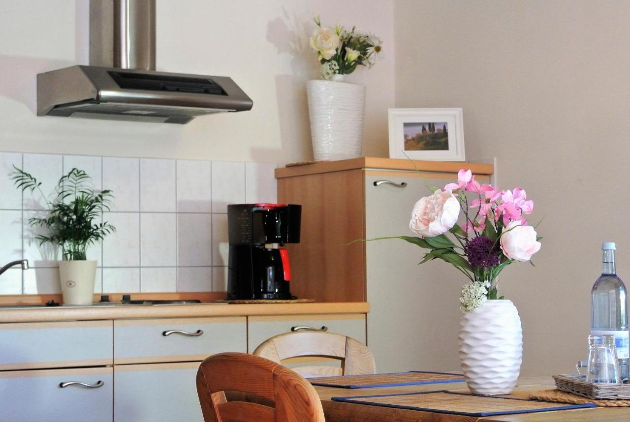 Seehotel Lindenhof Люхен Екстериор снимка