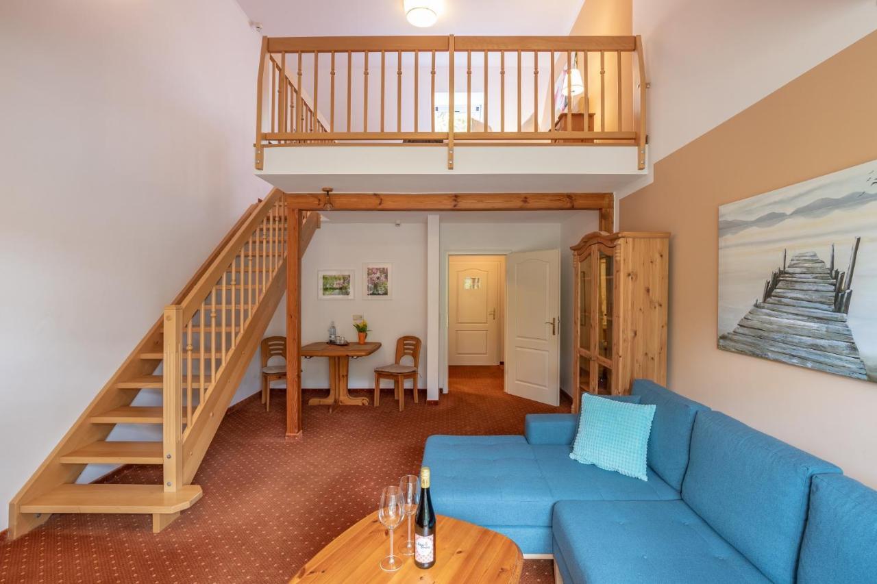 Seehotel Lindenhof Люхен Екстериор снимка