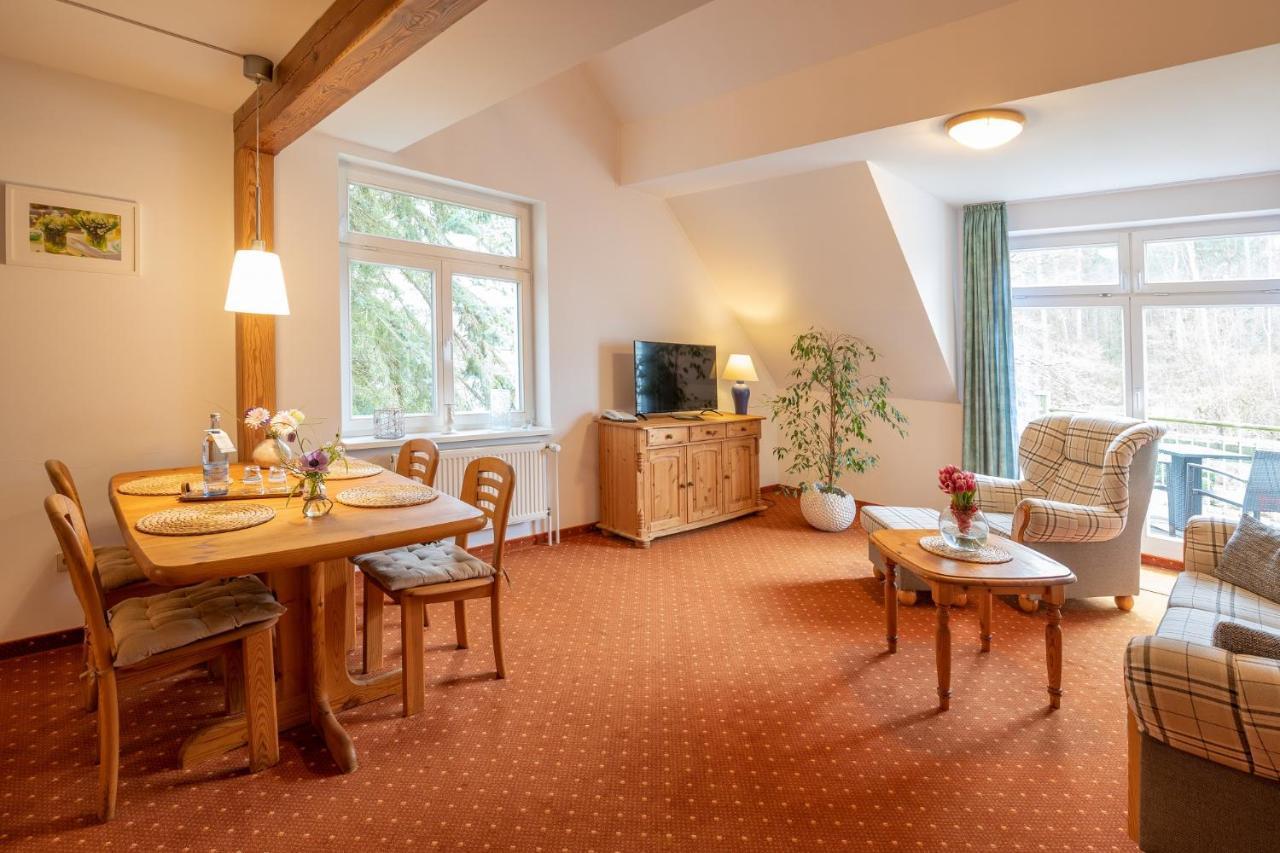 Seehotel Lindenhof Люхен Екстериор снимка