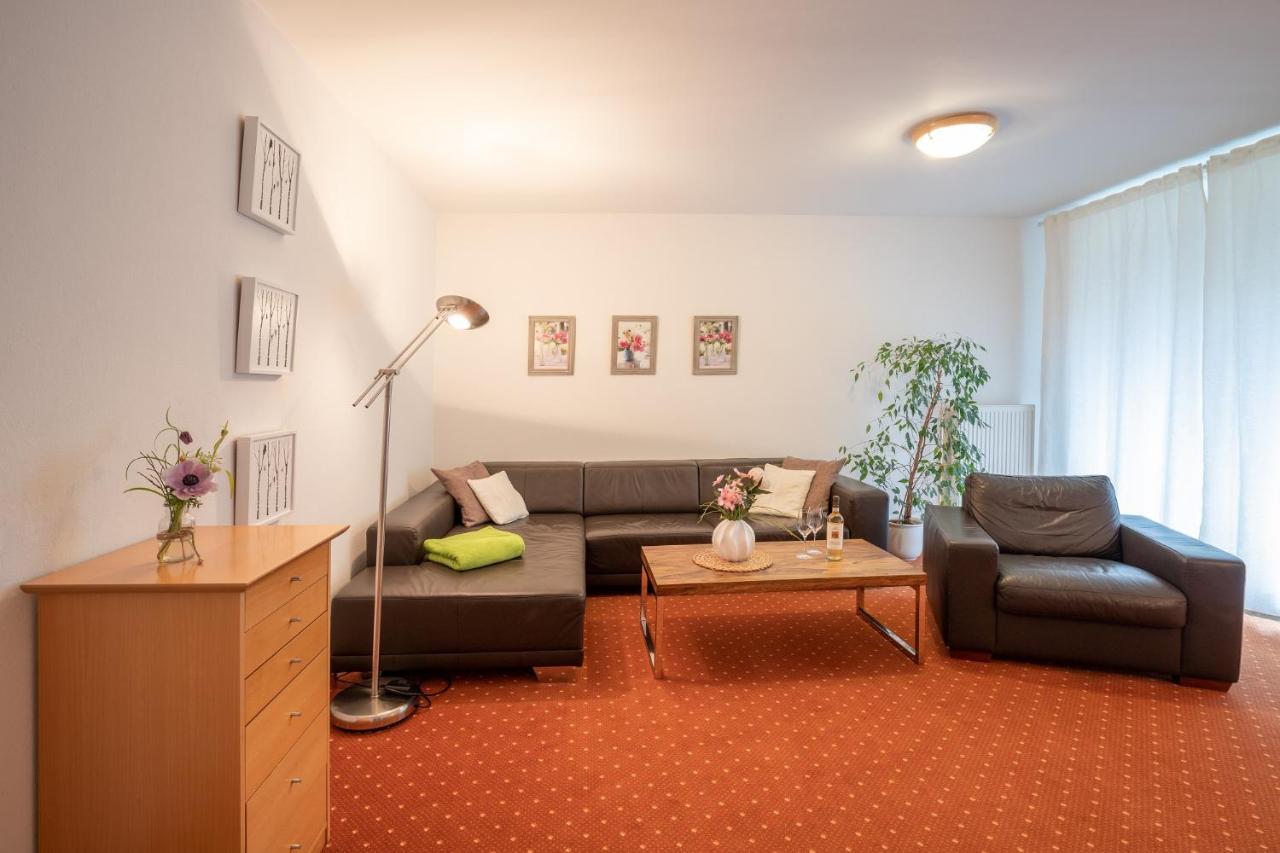 Seehotel Lindenhof Люхен Екстериор снимка