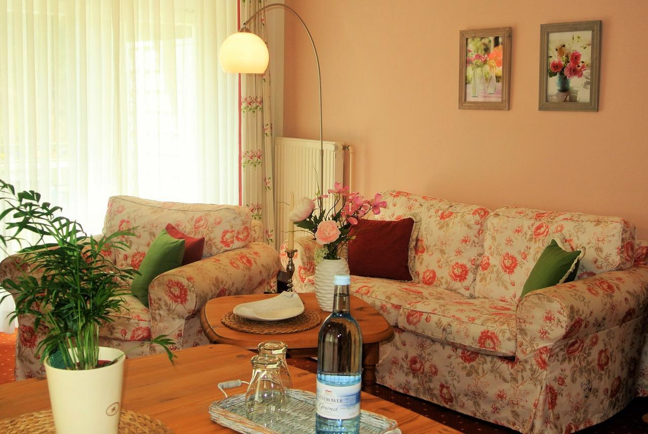 Seehotel Lindenhof Люхен Екстериор снимка