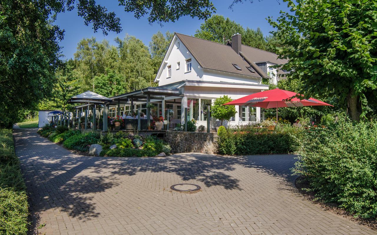 Seehotel Lindenhof Люхен Екстериор снимка